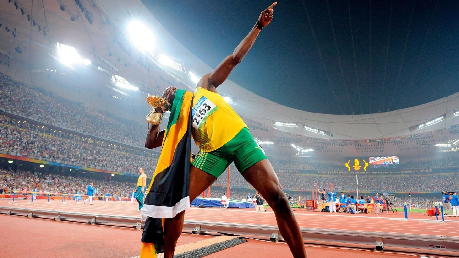 国王收割掘金，浓眉成为关键先生，当配角握住命运权杖